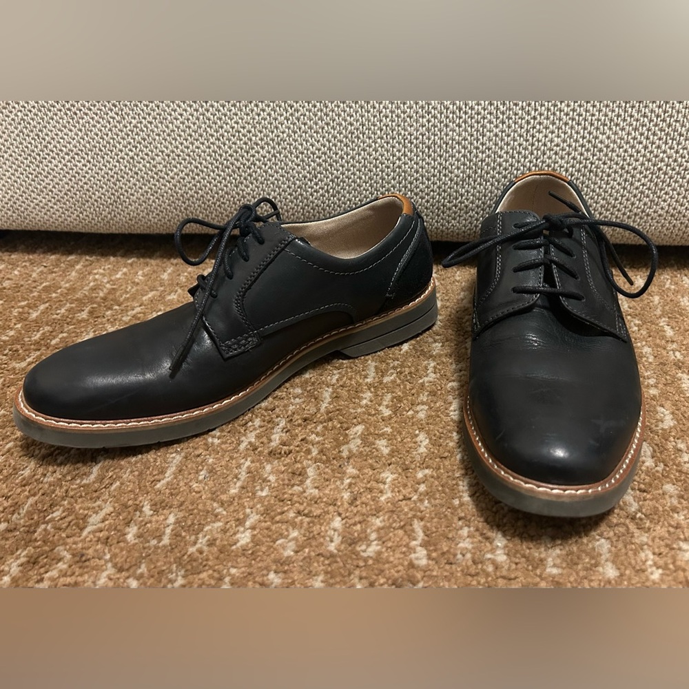 Men’s dress shoes